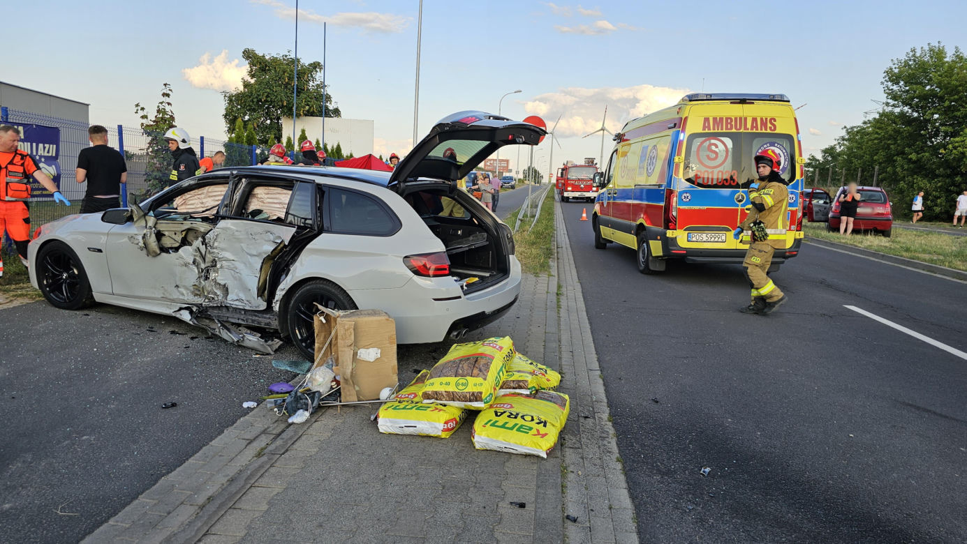 Tragiczny wypadek w Ostrowie Wielkopolskim. Nie żyje młody strażak OSP