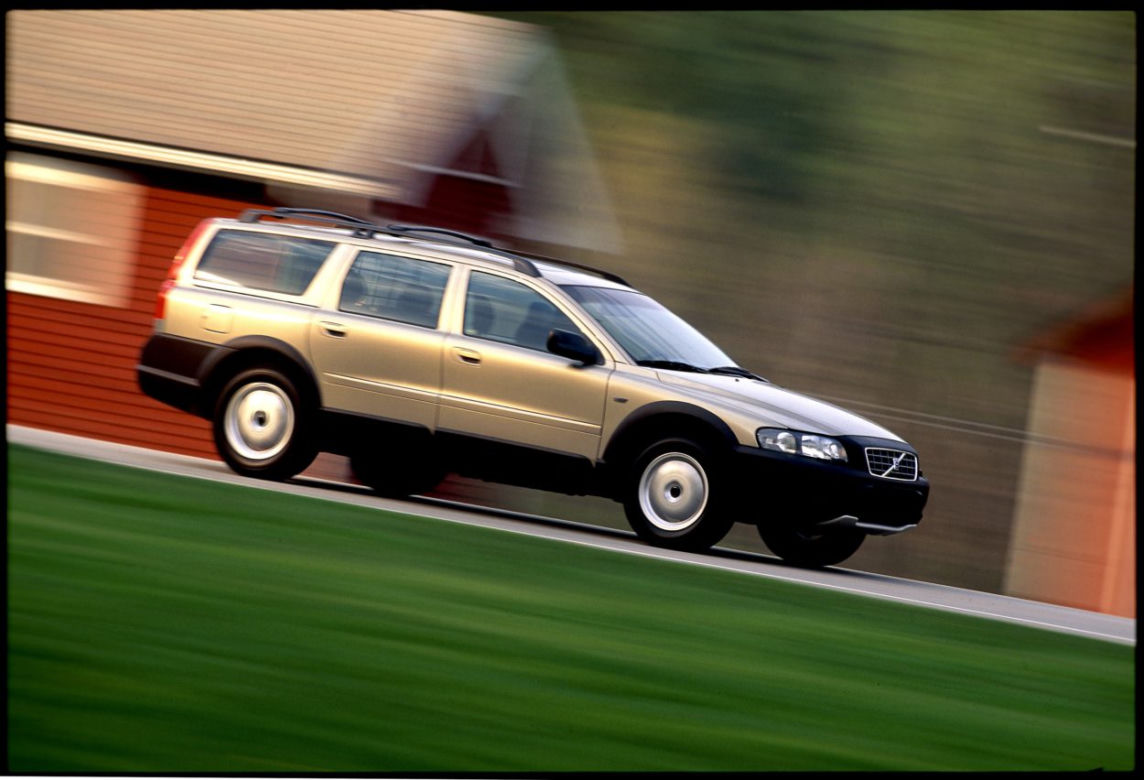 Volvo zapowiada V90 Cross Country!