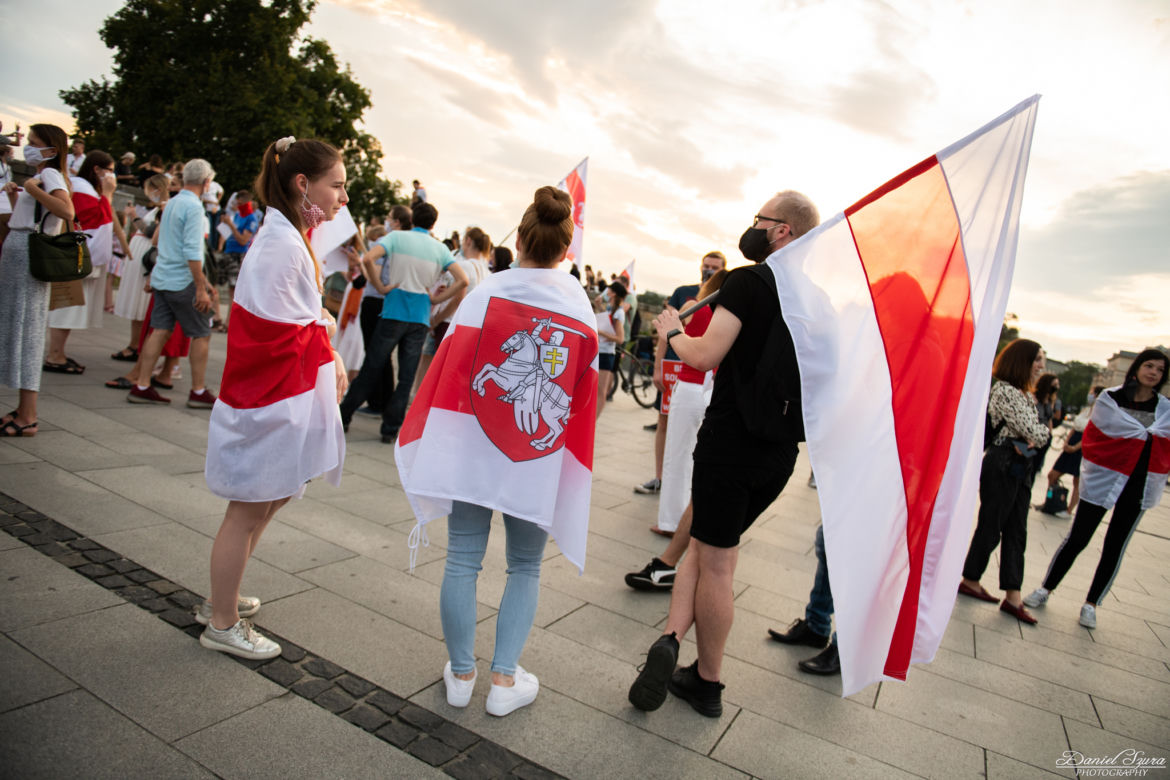 Marsz solidarności z Białorusinami w Krakowie