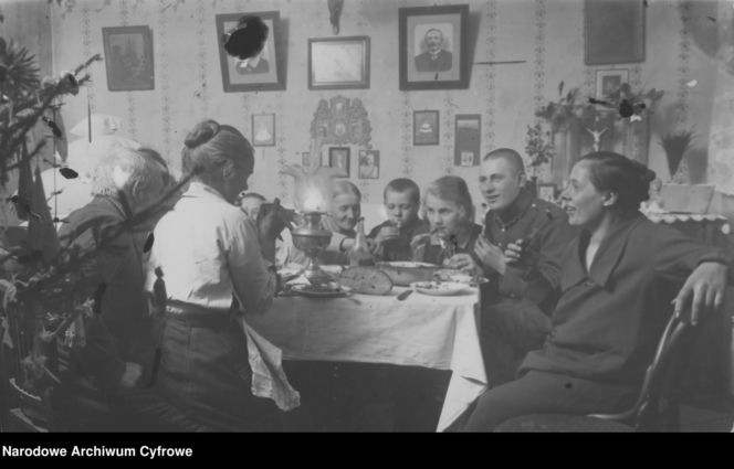 Sprawdź, czy nie masz w domu. Ozdoby choinkowe z czasów PRL-u mogą być warte fortunę