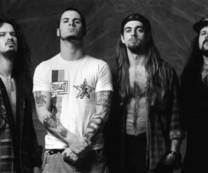 Pantera podpisana na miejscu! Wokalista progrockowego zespołu po trzech utworach chciał iść w pogo 