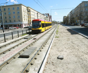 Miała być trawa a jest szary beton