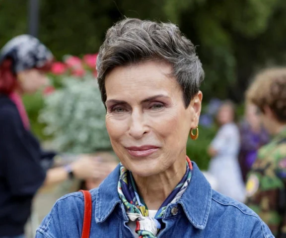 Zanim została gwiazdą, pracowała jako nauczycielka. Tak zmieniała się przez lata