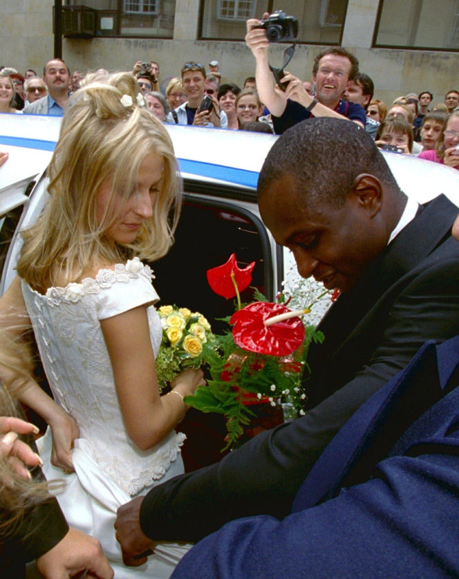 Co to był za ślub Emmanuela Olisadebe!