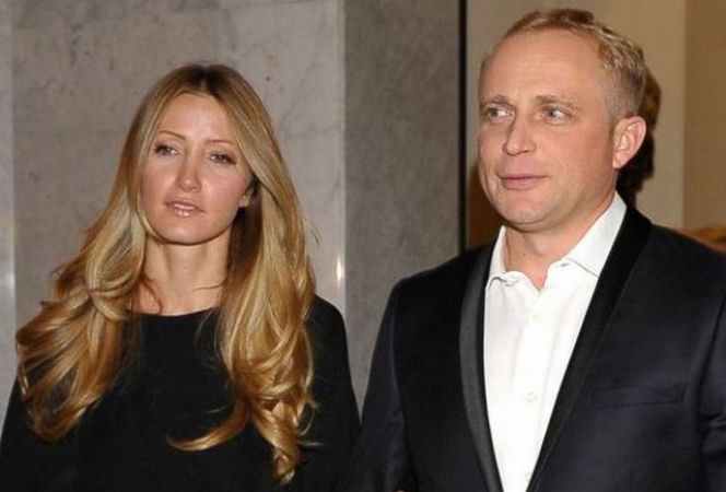 PIOTR ADAMCZYK, KATE ROZZ
