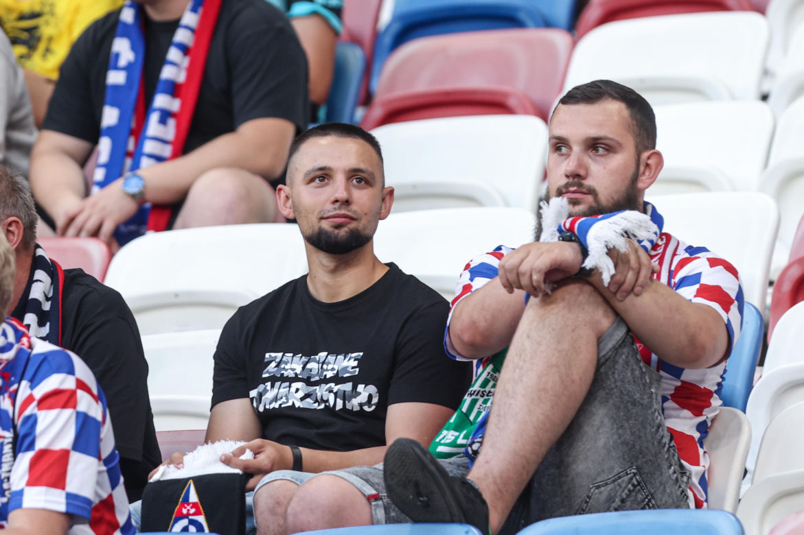 Górnik Zabrze - Termalica Nieciecza. Niesamowita atmosfera na Arenie Zabrze! Kibice Górnika dopingują swoją drużynę