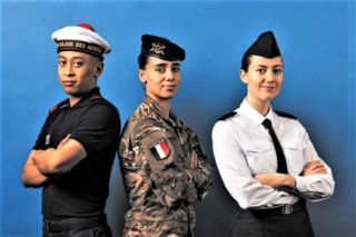 Dobrowolna służba wojskowa we Francji. 10 miesięcy i rezerwa lub kontrakt?