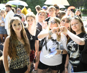 Drugi koncert The Weeknd w Warszawie. Najwierniejsi fani nie przestraszyli się morderczego upału. Znajdź się na zdjęciach