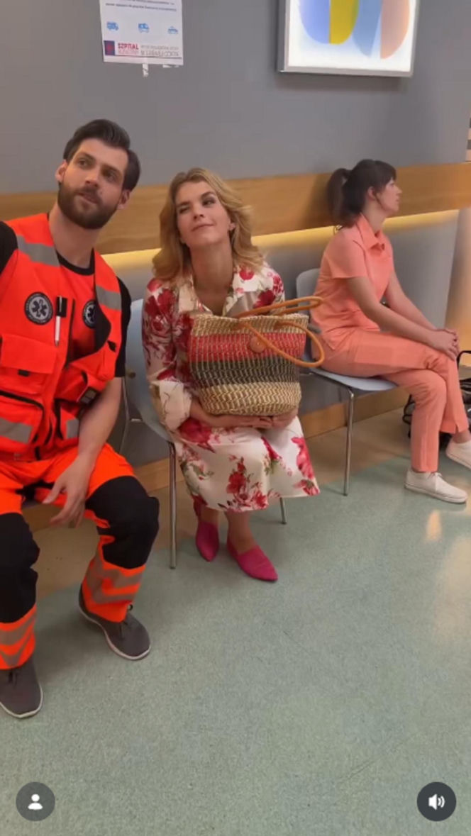 Na dobre i na złe nowy sezon na planie. Matylda (Amelia Czaja), jej ukochany (Tomasz Osica), jego kochanka