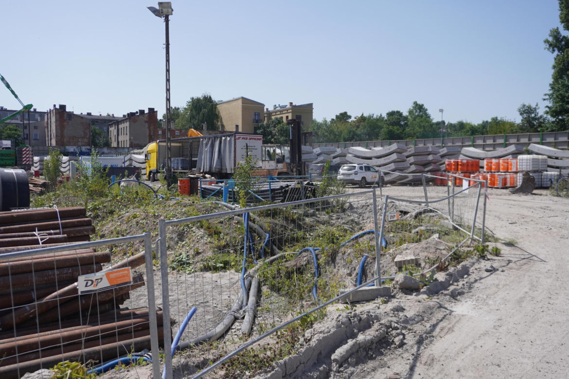 Łódź. Tak wygląda budowa tunelu średnicowego. Drąży go maszyna Katarzyna [ZDJĘCIA].