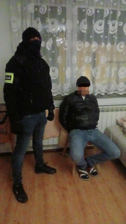 Porwali 19-latkę z jej mieszkania. Trzech Gruzinów za kratami