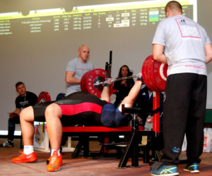 Szczeciński policjant wycisnął 190 kilogramów!
