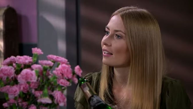 Pierwsza miłość odc. 2348 Kasia (Karolina Chapko)