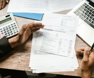Krajowy System e-Faktur (KSEF) – jak sprawnie wdrożyć nowe zasady e-fakturowania w firmie?