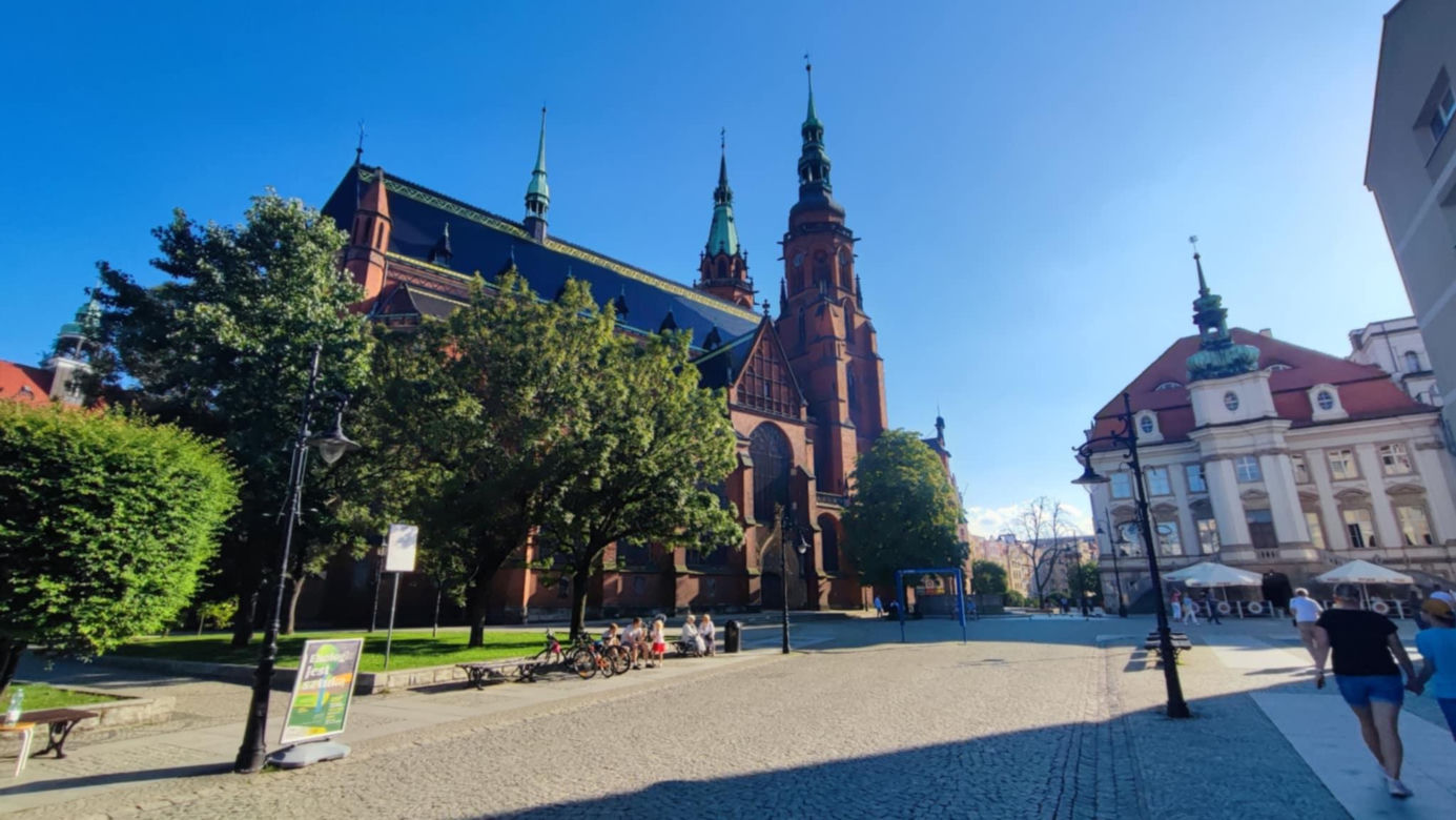 Zabytki stoją tu jeden przy drugim. To dolnoslaskie miasto wygląda jak z pocztówki, ale bez tłumów 