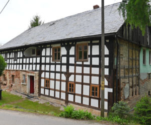 Kupili dom pod wulkanem. W dodatku ze skarbem w środku. Tak teraz wygląda