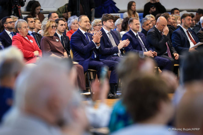 Nawrocki odwiedził swoje LO