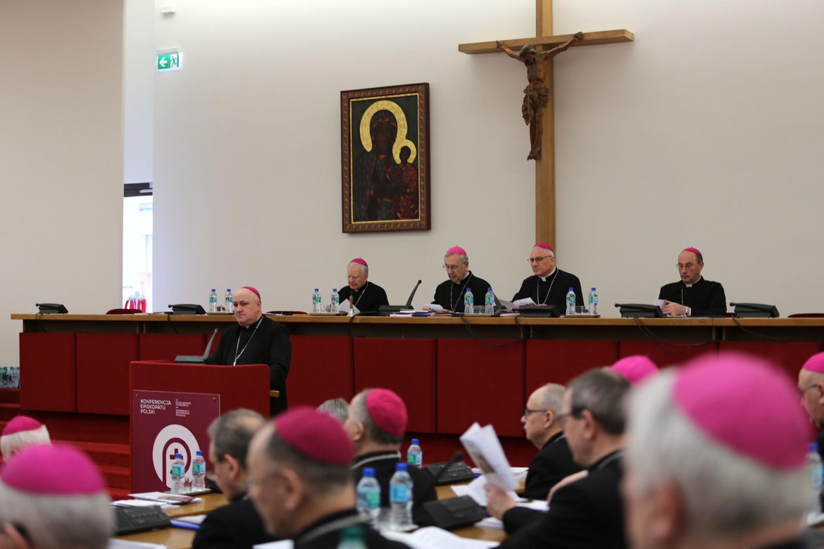Arcybiskup Tadeusz Wojda nowym przewodniczącym Konferencji Episkopatu Polski. Metropolita gdański został wybrany na 5-letnią kadencję [ZDJĘCIA].