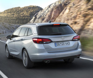 2015 nowy Opel Astra Sports Tourer