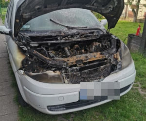 Katowice: Dramat kobiety, której auto stanęło w płomieniach. Znieczulica! 