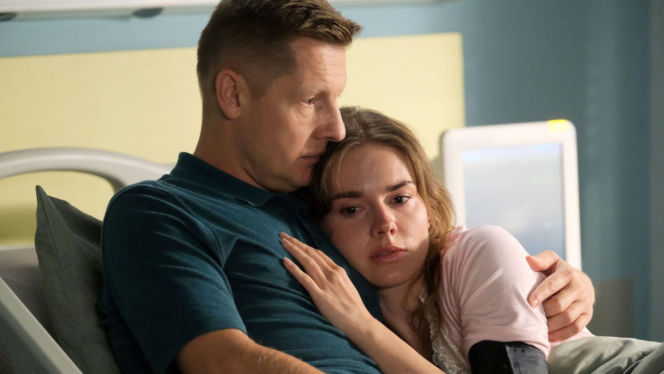 M jak miłość odc. 1907. Franka (Dominika Kachlik), Paweł (Rafał Mroczek)