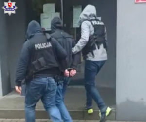 Poznał 14-latkę w sieci i… MOLESTOWAŁ?! ZBOCZENIEC zatrzymany pod Krakowem [ZDJĘCIA]