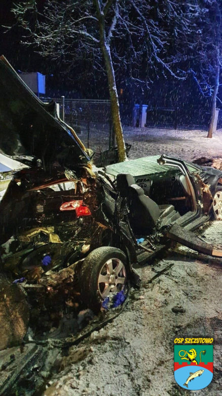 Fatalny wypadek pod Sierpcem! Dwie kobiety nie żyją, dwie w szpitalu. Seat zmiażdżony przez tira [ZDJĘCIA, AKTUALIZACJA]