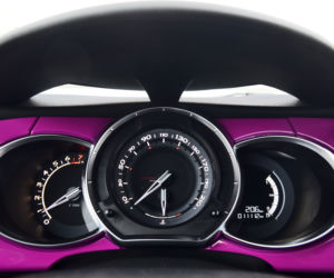 Citroen DS3 Dark Pink 1.6 THP