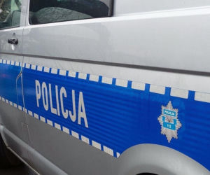 8-latka zaatakowana na chodniku! Dziewczynka trafiła do szpitala. Zatrzymana 18-latka