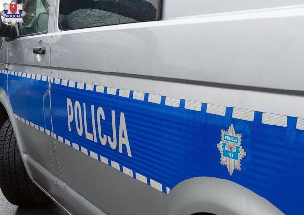 8-latka zaatakowana na chodniku! Dziewczynka trafiła do szpitala. Zatrzymana 18-latka