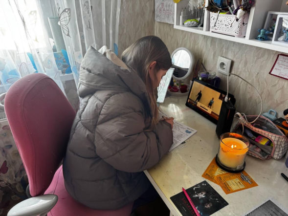 „Boję się nocy”. 9-latka z Kijowa mówi, jak wygląda codzienność w Ukrainie