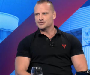 Co robić, gdy staniesz oko w oko z nożownikiem? Były oficer GROM ostrzega: „Nie zgrywajmy kozaka”