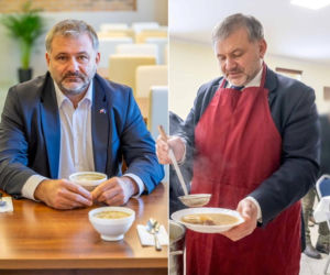 Minister sprawiedliwości szykuje się do Wielkanocy. Zdradził nam swój przepis na żurek!