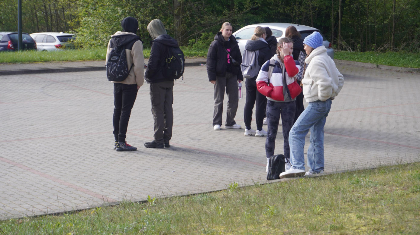 Pielgrzymka maturzystów 2024. 200 osób poszło do Gietrzwałdu modlić się o powodzenie na maturze [ZDJĘCIA]