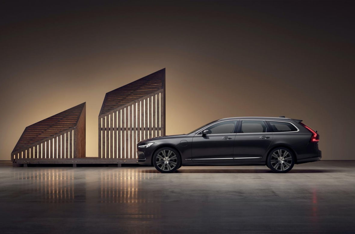 2020 Volvo V90 
