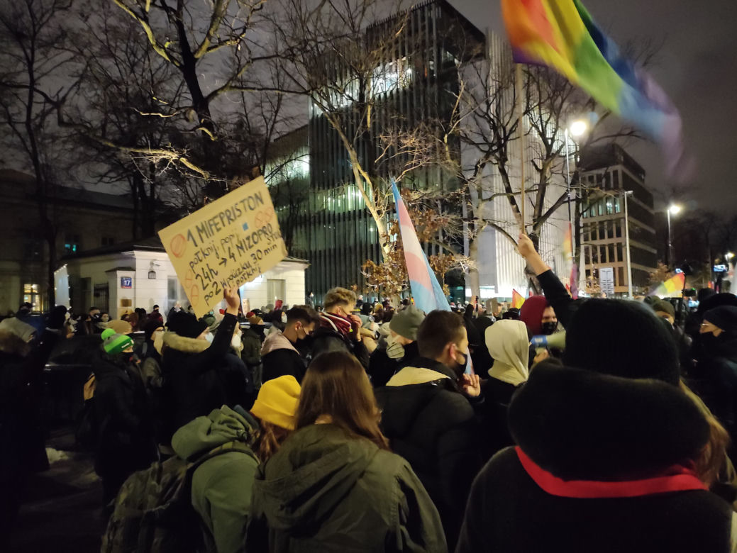 Strajk Kobiet 27.01.2021. Tłumy przed Trybunałem Konstytucyjnym