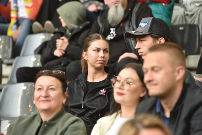 1. Finał Indywidualnych Mistrzostw Polski w Toruniu: Zdjęcia kibiców z Motoareny. Poszukaj się w galerii z IMP