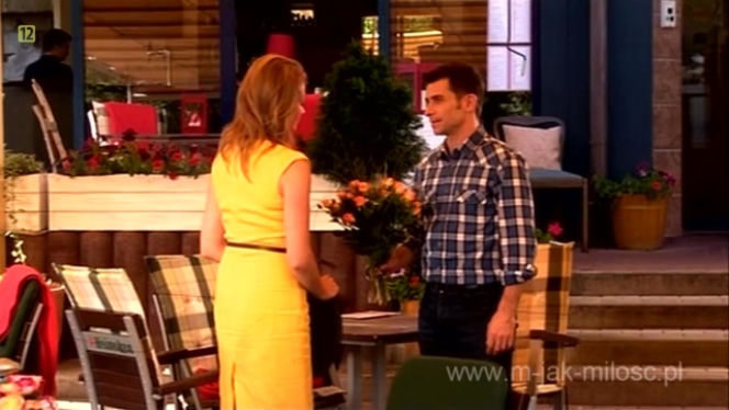 M jak miłość. Marek (Kacper Kuszewski), Anna (Tamara Arciuch)