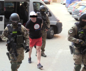 Policjanci zatrzymali producentów i sprzedawców dopalaczy Wrocławia