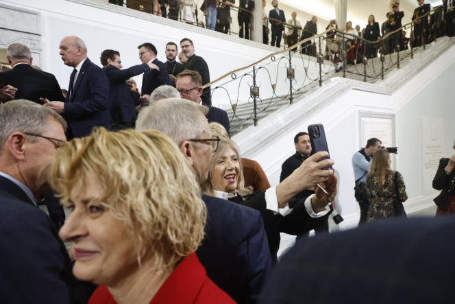 Połamali się opłatkiem w Sejmie