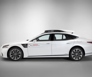 Lexus LS 500h do doskonalenia autonomicznej jazdy