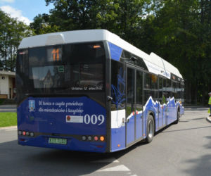 Dawna lokomotywownia w Zakopanem ma być bazą dla elektrobusów. Siedem ofert ponad budżetem