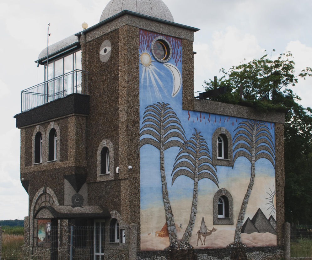 Dom w dawnej synagodze. Zobacz zdjęcia dziwnego domu w Niemodlinie