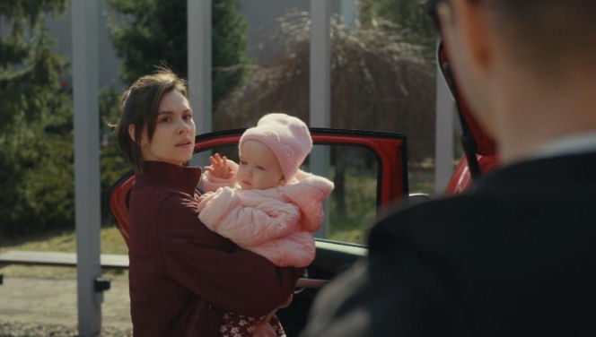 Na dobre i na złe odc. 995. Blanka (Pola Gonciarz), Mario (Marcin Korcz), Nina (Rita Sobocińska)