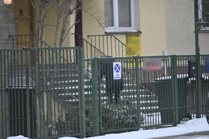 Kuzyn Kaczyńskiego dba o krewnego i odśnieża schody