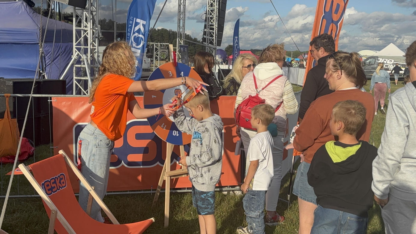 12. Rodzinny Piknik Lotniczy w Gryźlinach