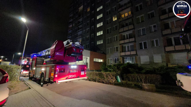 Nocny pożar w Warszawie, ewakuowano mieszkańców