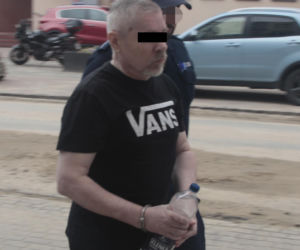 Zabił ratownika, bo „urwał mu się film”. Szokujące sceny w sądzie Proces wstrzymany!