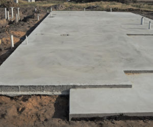 Ile kosztuje początek budowy domu? Sprawdzamy ceny fundamentów