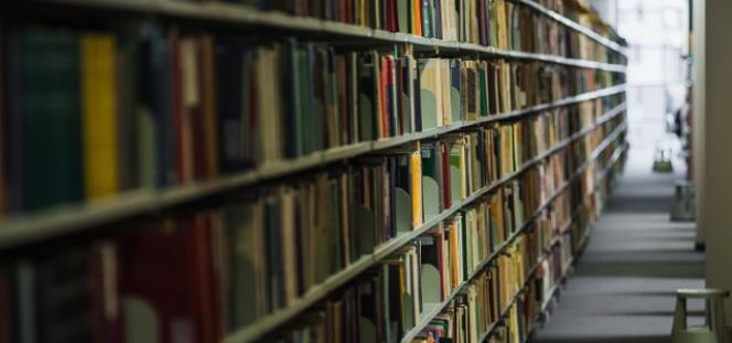 Uczeń stracił oko w szkole. Niebezpieczna przeróbka biblioteki 